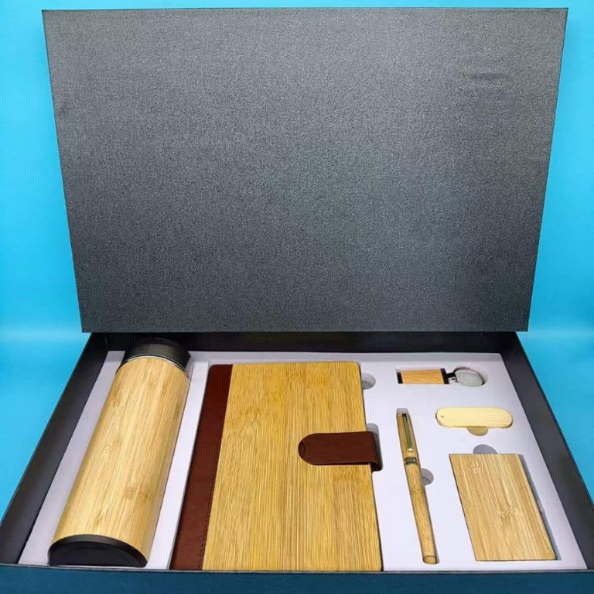 Personalized 6 in 1 wooden items gift set